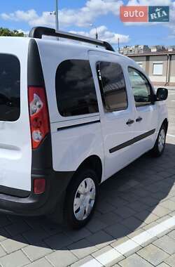 Мінівен Renault Kangoo 2010 в 