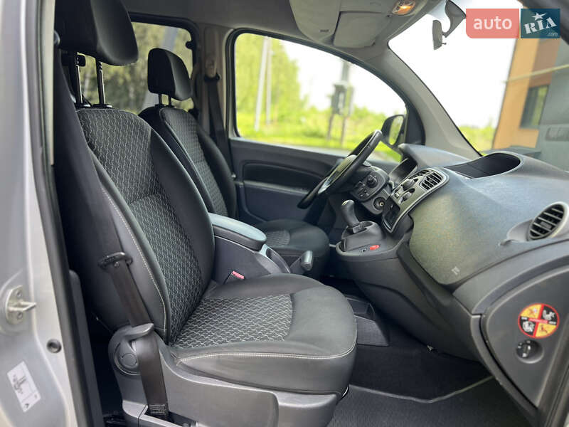 Минивэн Renault Kangoo 2014 в Луцке