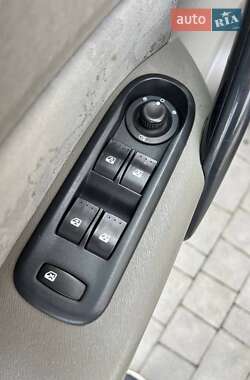 Минивэн Renault Kangoo 2008 в 