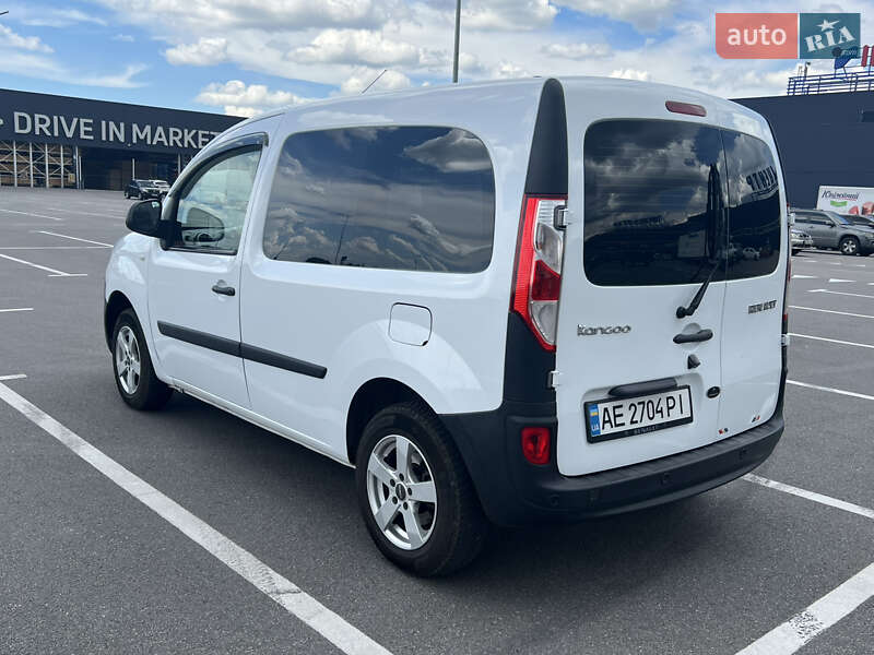 Мінівен Renault Kangoo 2018 в Дніпрі