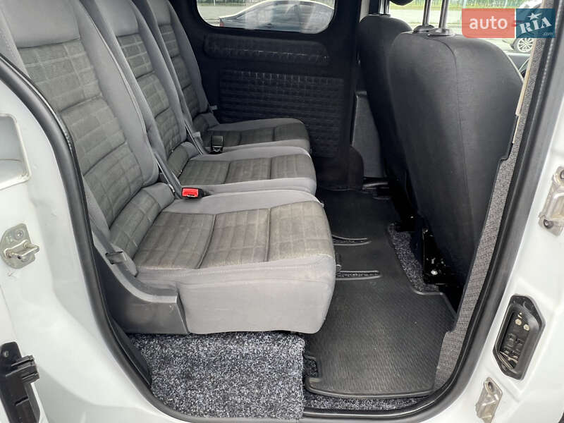 Мінівен Renault Kangoo 2018 в Дніпрі