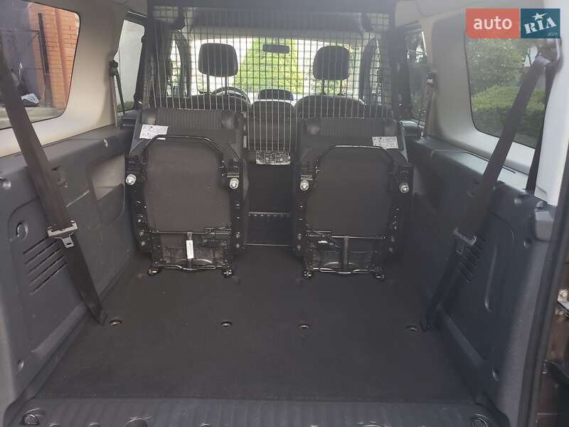 Мінівен Renault Kangoo 2014 в Луцьку
