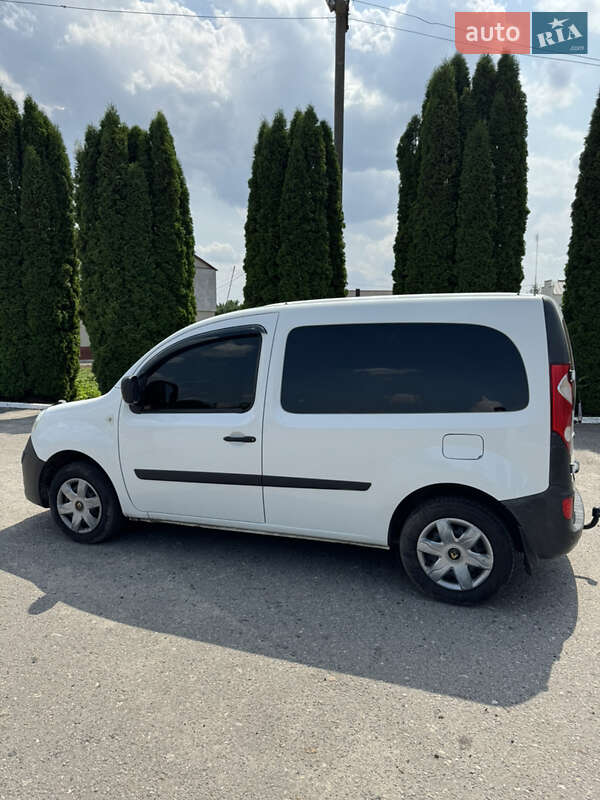 Грузовой фургон Renault Kangoo 2011 в Дубно