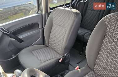 Минивэн Renault Kangoo 2013 в 