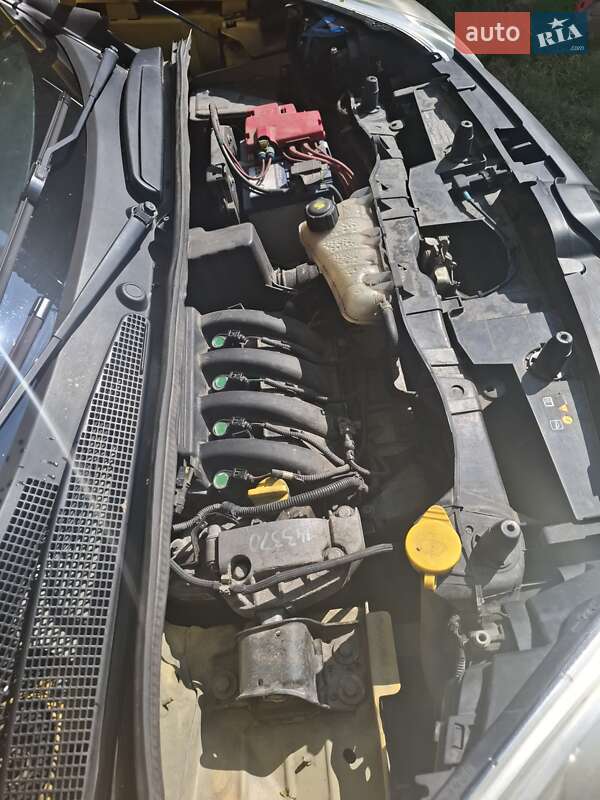 Минивэн Renault Kangoo 2015 в Ужгороде