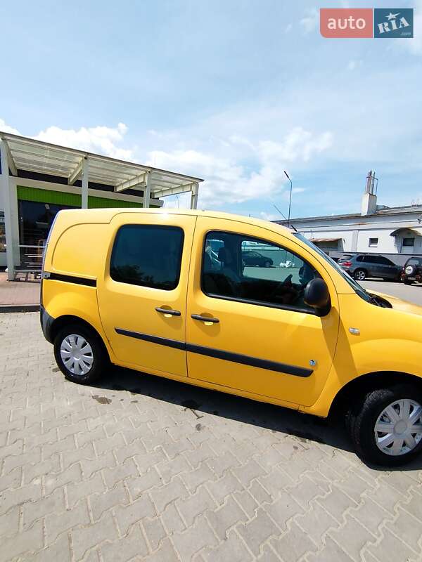 Минивэн Renault Kangoo 2014 в Черновцах