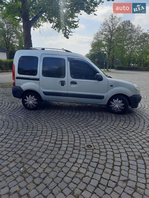 Минивэн Renault Kangoo 2004 в Харькове
