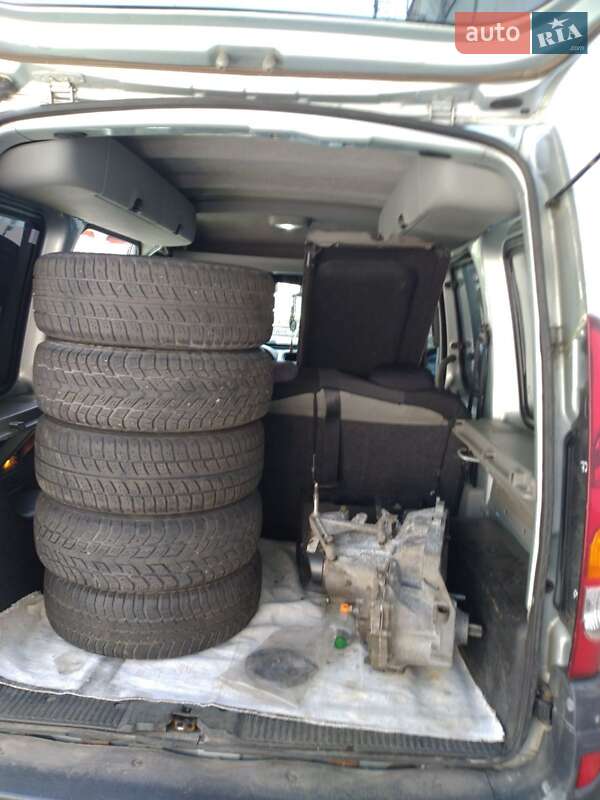 Минивэн Renault Kangoo 2004 в Харькове