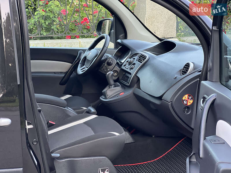 Мінівен Renault Kangoo 2015 в Умані