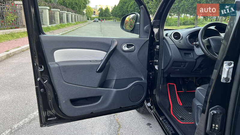 Мінівен Renault Kangoo 2015 в Умані