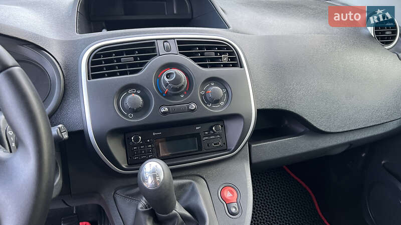 Мінівен Renault Kangoo 2015 в Умані