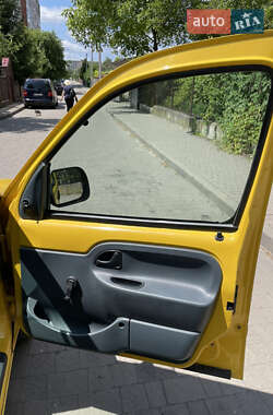 Минивэн Renault Kangoo 1999 в 