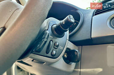Минивэн Renault Kangoo 2008 в 