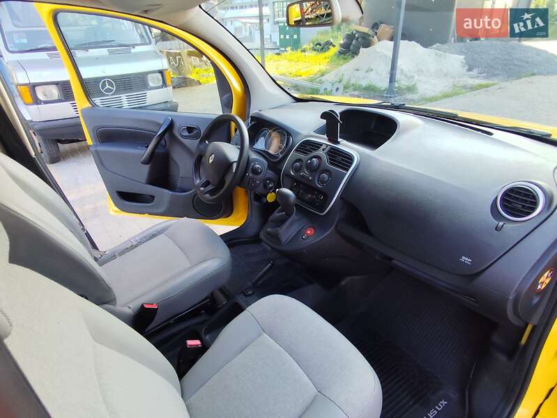 Грузовой фургон Renault Kangoo 2018 в Львове