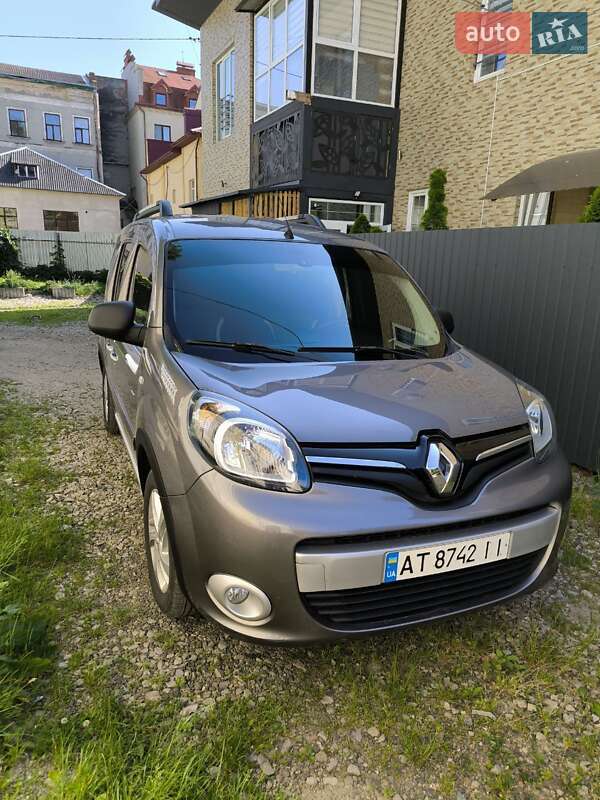 Минивэн Renault Kangoo 2016 в 