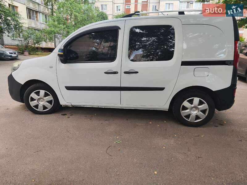Вантажний фургон Renault Kangoo 2015 в Києві