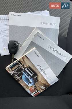 Грузовой фургон Renault Kangoo 2020 в 