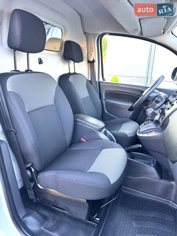Грузовой фургон Renault Kangoo 2019 в Радивилове