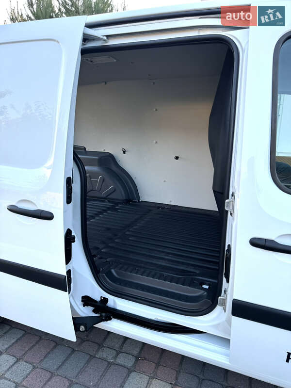 Грузовой фургон Renault Kangoo 2019 в Радивилове
