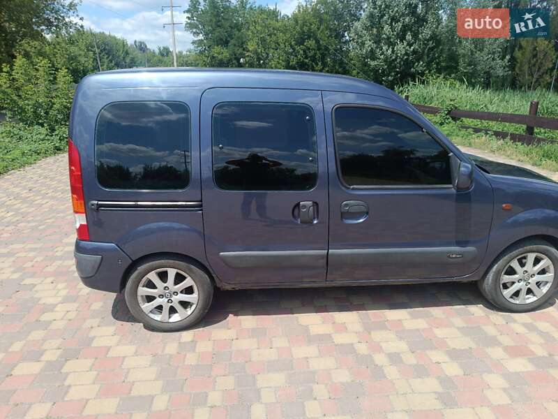 Минивэн Renault Kangoo 2004 в Славянске