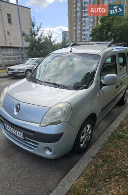 Мінівен Renault Kangoo 2010 в Києві