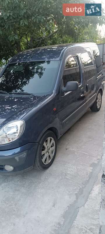 Минивэн Renault Kangoo 2004 в Славянске