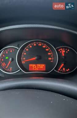 Мінівен Renault Kangoo 2014 в 
