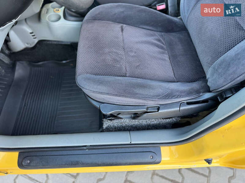 Минивэн Renault Kangoo 2006 в Калуше