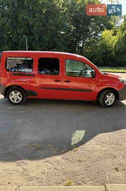 Минивэн Renault Kangoo 2015 в 