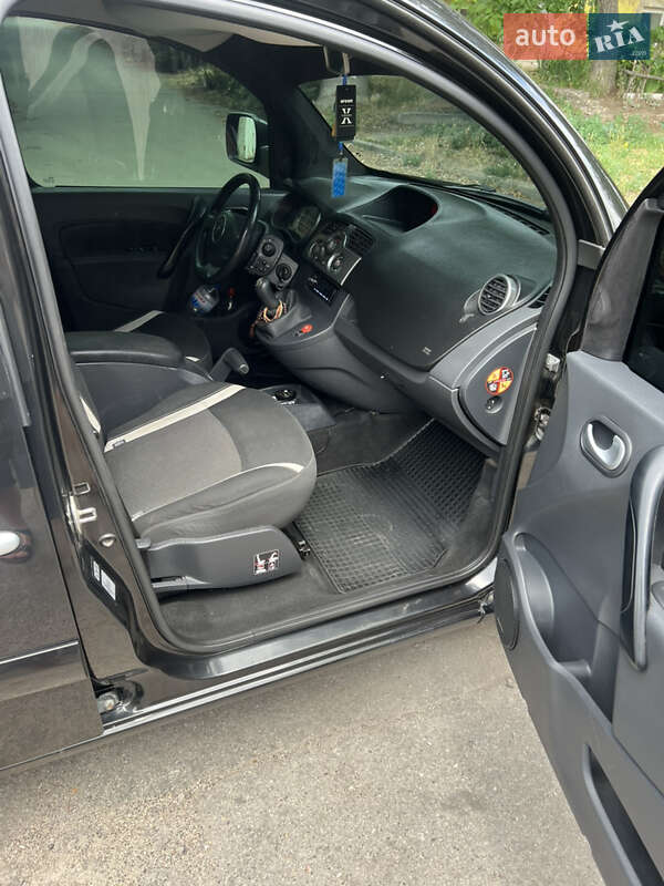 Мінівен Renault Kangoo 2012 в Запоріжжі