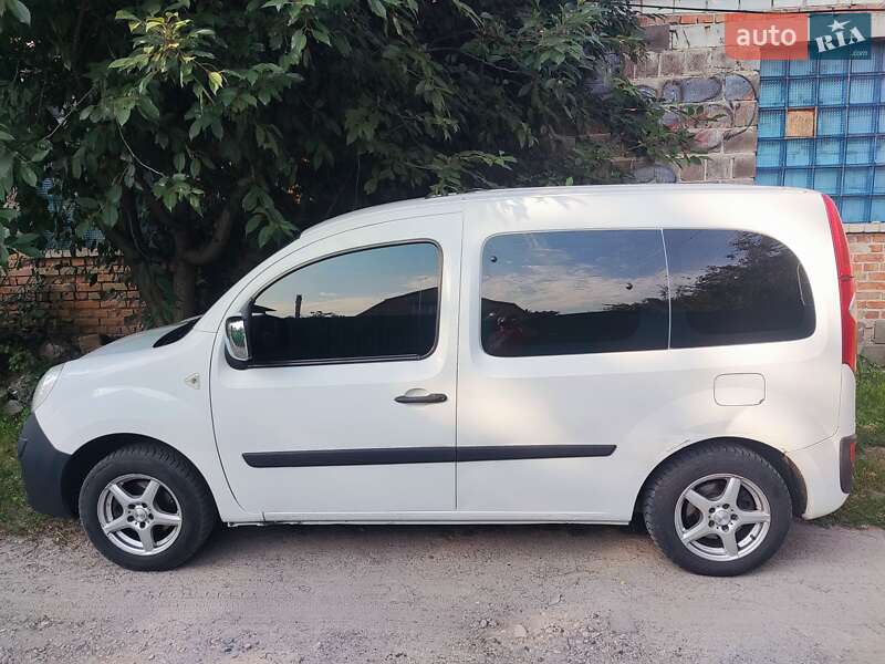Минивэн Renault Kangoo 2012 в Броварах