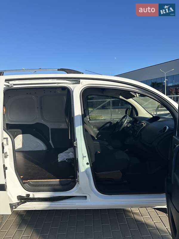 Вантажний фургон Renault Kangoo 2019 в Львові