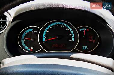 Минивэн Renault Kangoo 2013 в 