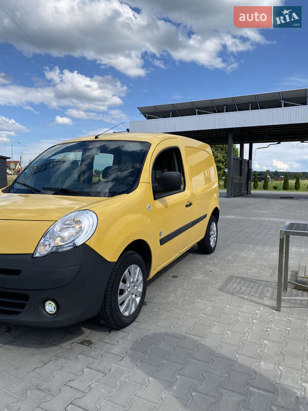 Грузовой фургон Renault Kangoo 2012 в Львове