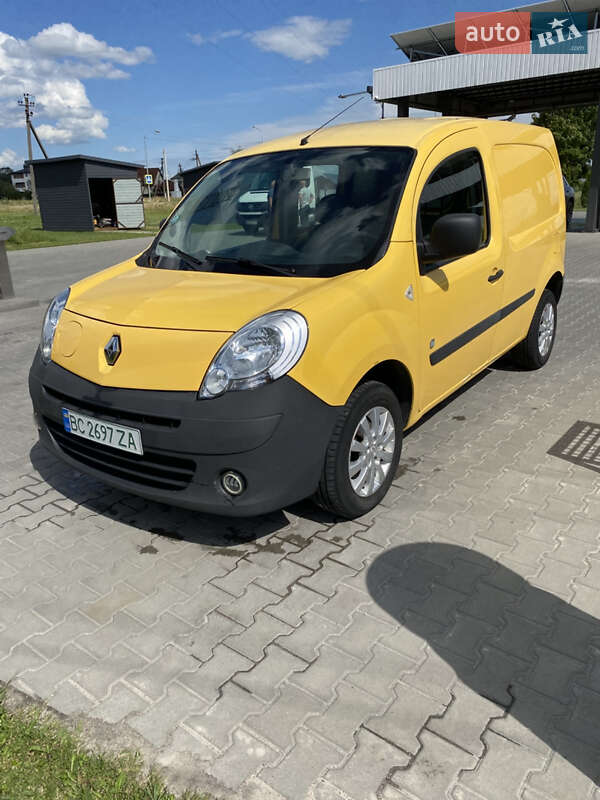 Грузовой фургон Renault Kangoo 2012 в Львове