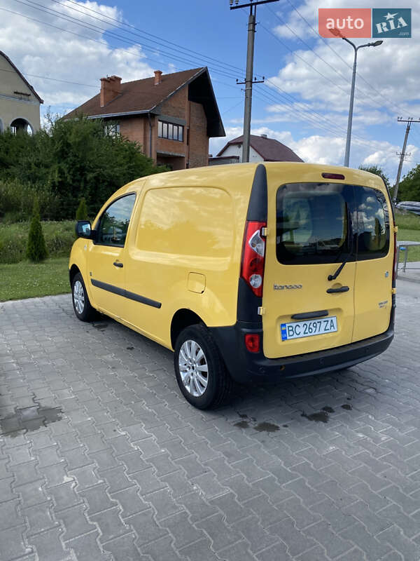 Грузовой фургон Renault Kangoo 2012 в Львове