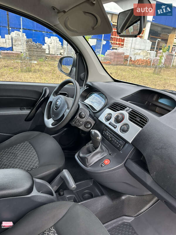 Мінівен Renault Kangoo 2013 в Дрогобичі