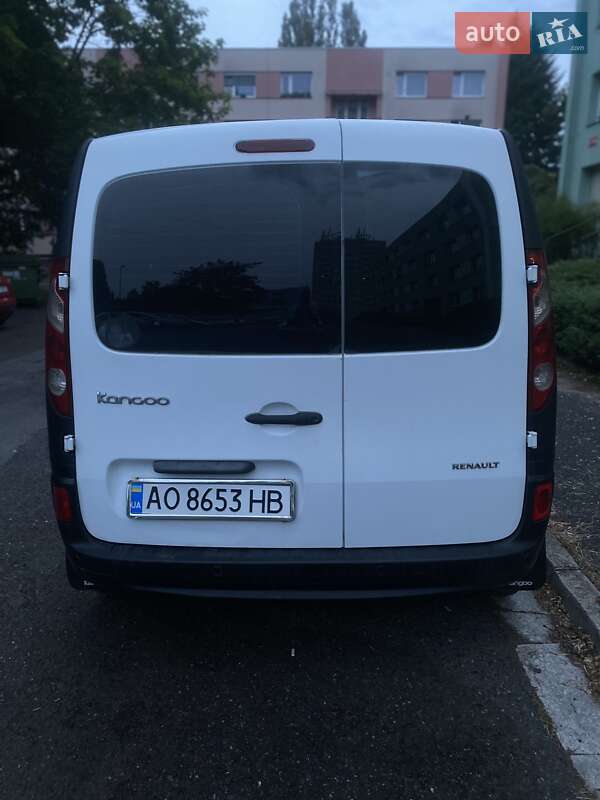 Минивэн Renault Kangoo 2008 в Хусте
