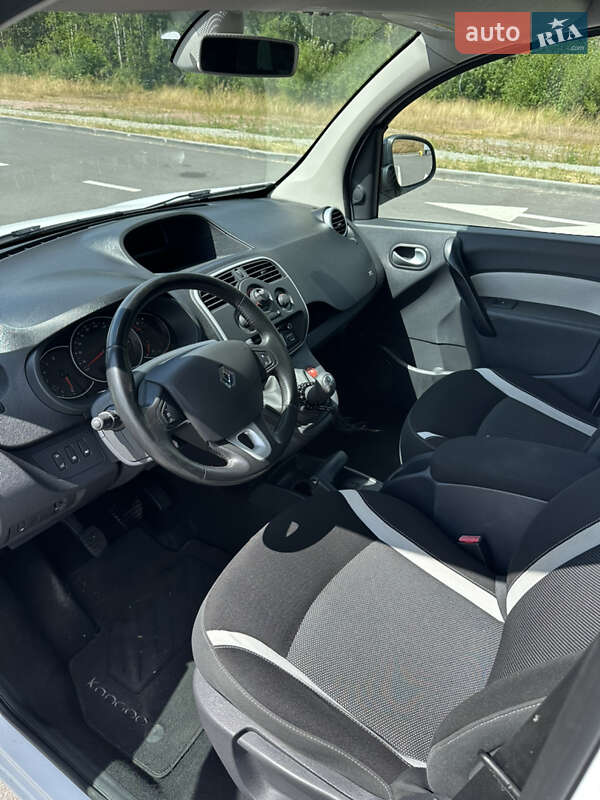 Минивэн Renault Kangoo 2014 в Житомире