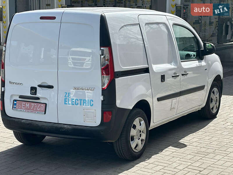 Минивэн Renault Kangoo 2018 в Киеве