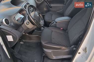 Минивэн Renault Kangoo 2013 в 