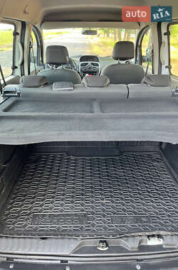 Минивэн Renault Kangoo 2016 в 