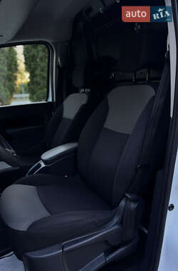 Грузовой фургон Renault Kangoo 2017 в 
