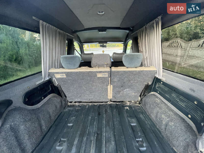 Минивэн Renault Kangoo 2000 в Кицмани