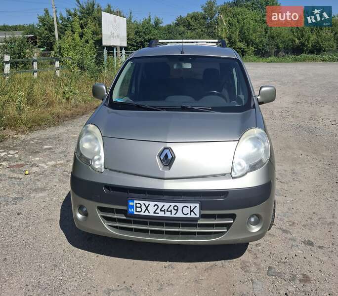 Минивэн Renault Kangoo 2009 в 