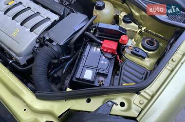 Минивэн Renault Kangoo 2005 в 