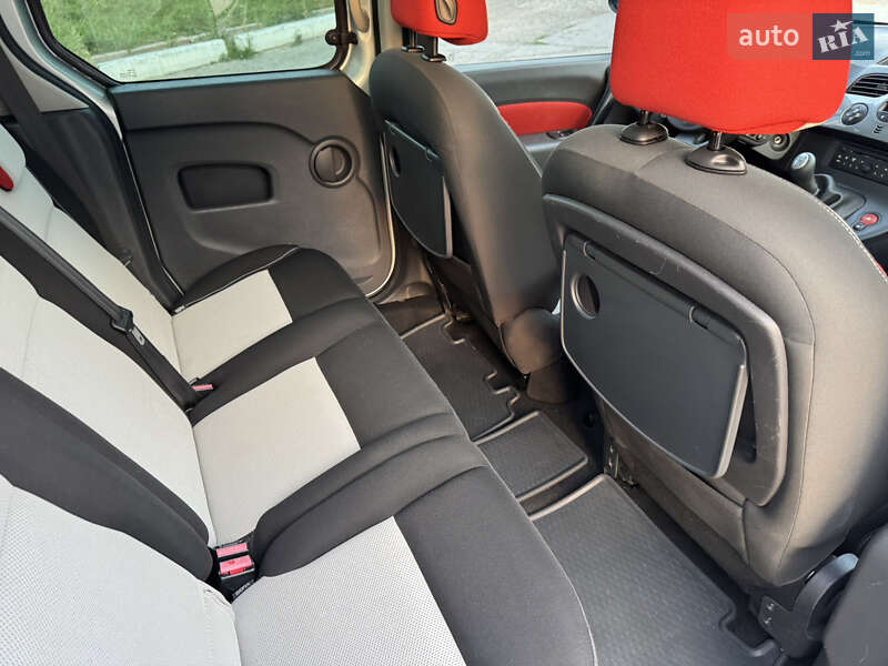 Минивэн Renault Kangoo 2013 в Харькове