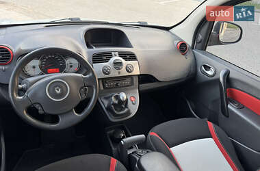 Минивэн Renault Kangoo 2013 в 