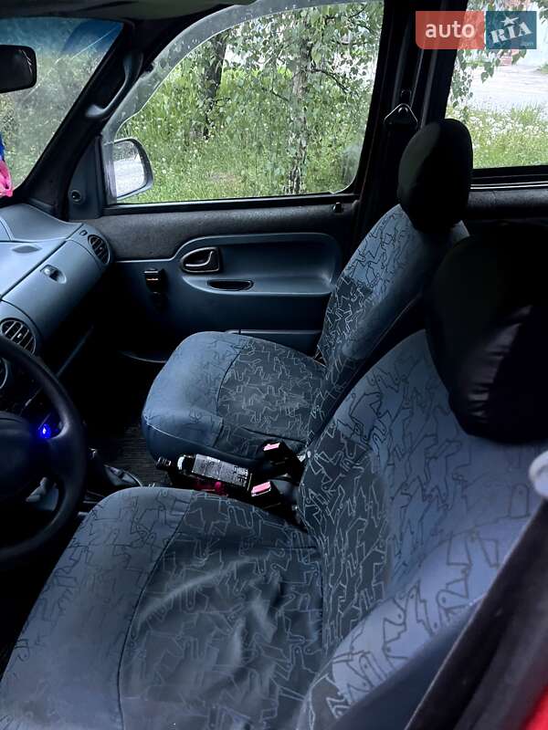 Минивэн Renault Kangoo 1998 в Виннице
