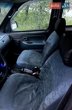 Минивэн Renault Kangoo 1998 в 
